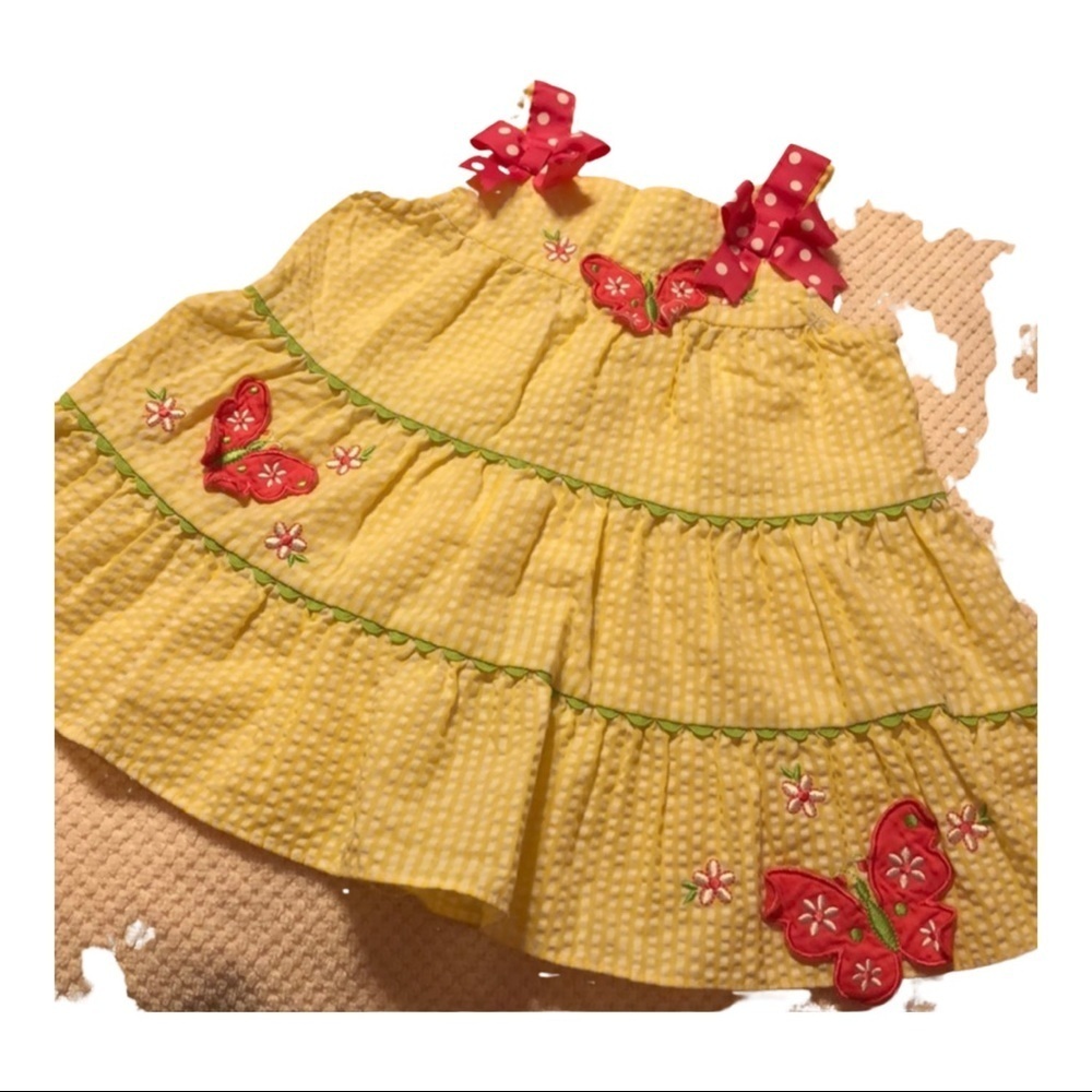 Rare editions yellow butterfly detail dress GUC size 12 Months 🌸